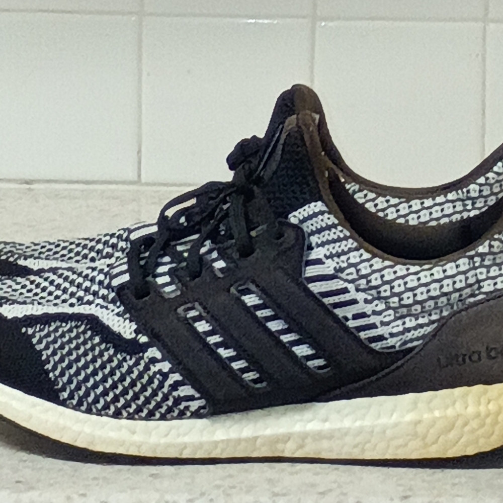 Adidas UltraBoost 5.0 DNA Mens Size 11.5 White Oreos Athletic Shoes
